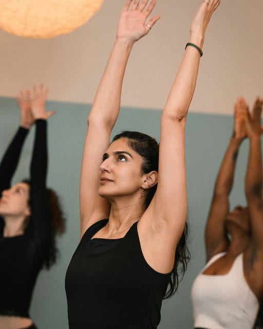 Vinyasa Flow Yoga class photo