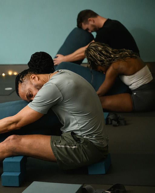 Yin Yang Yoga class photo