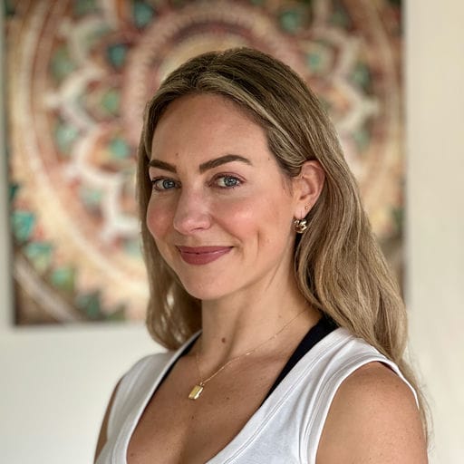 Portrait photo of Rebecca Dimmock