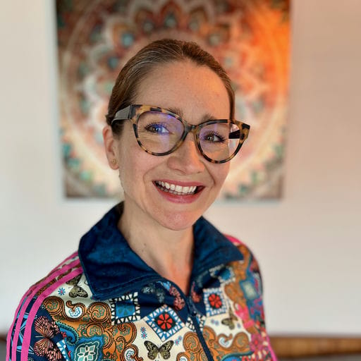 Portrait photo of Caroline Clark