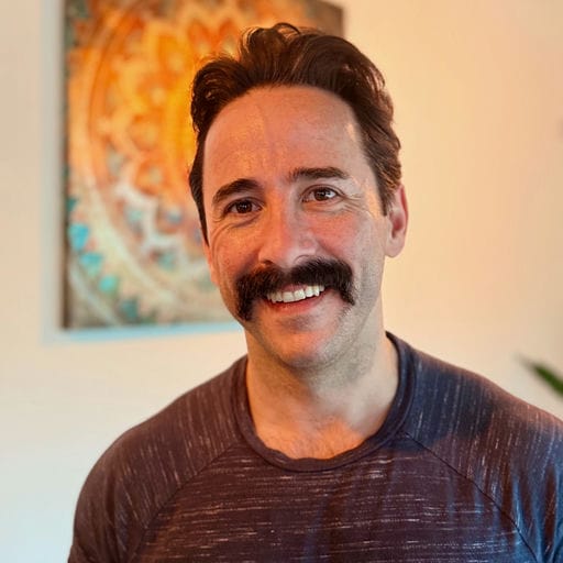 Portrait photo of Steve McGoldrick